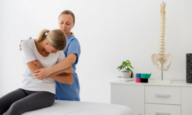 Upper Back Pain Treatment With Natural, Non-Surgical Pain Relief Solutions