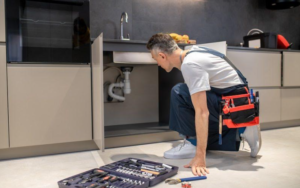 Read more about the article Emergency Plumber Reliable Services At Your Doorstep