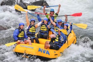 Read more about the article 5 Reasons Overnight Rafting Excursions Are Better Than Single-Day Trips