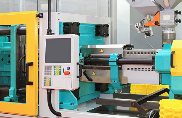 Read more about the article Why Plastic Injection Moulders Are Essential for Modern Manufacturing Success